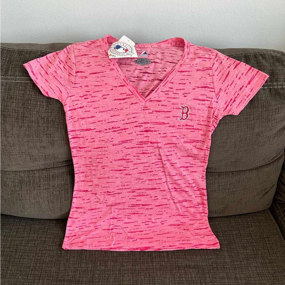 Majestic Boston Red Sox MLB Baseball Pink T-Shirt Women’s Sz: Small - Picture 1 of 3